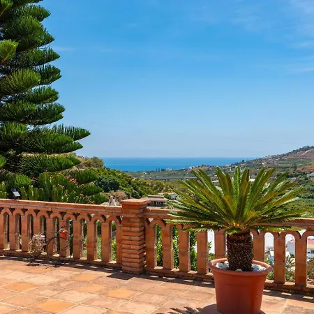 Casa La Araucaria By Ruralidays Holiday home Frigiliana